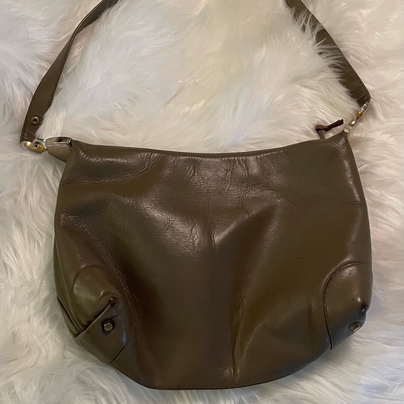 Sacred Heart Givenchy - Picture 2 of 4